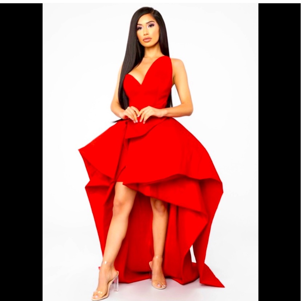 Fashion Nova- High Klass High Low Gown- Size 1X